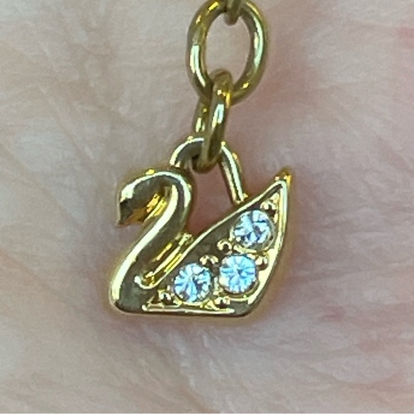 Swarovski Clear & Yellow Jonquil Ombré Teardrop Pendant Necklace Gold Plated - Picture 7 of 7